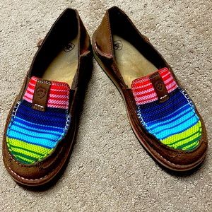 Arita cruisers like new worn twice colorful to match with anything